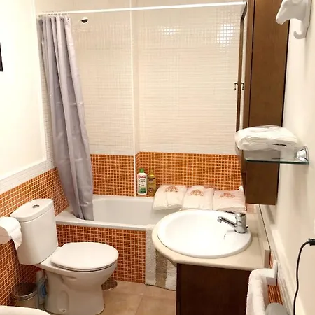 Cozy Mountain View 70m² アパート